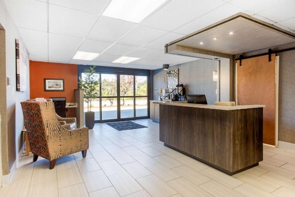Gallus Stadium Park Inn, Ascend Hotel Collection image 4